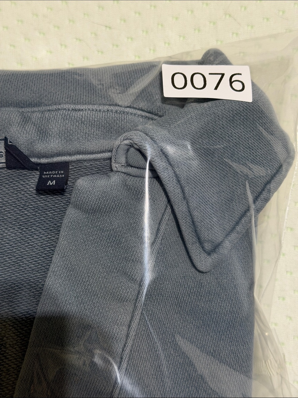 Vineyard Vines Classic Cam V Neck Pullover Sweatshirt Blue Gray Women’s M - Picture 7 of 7